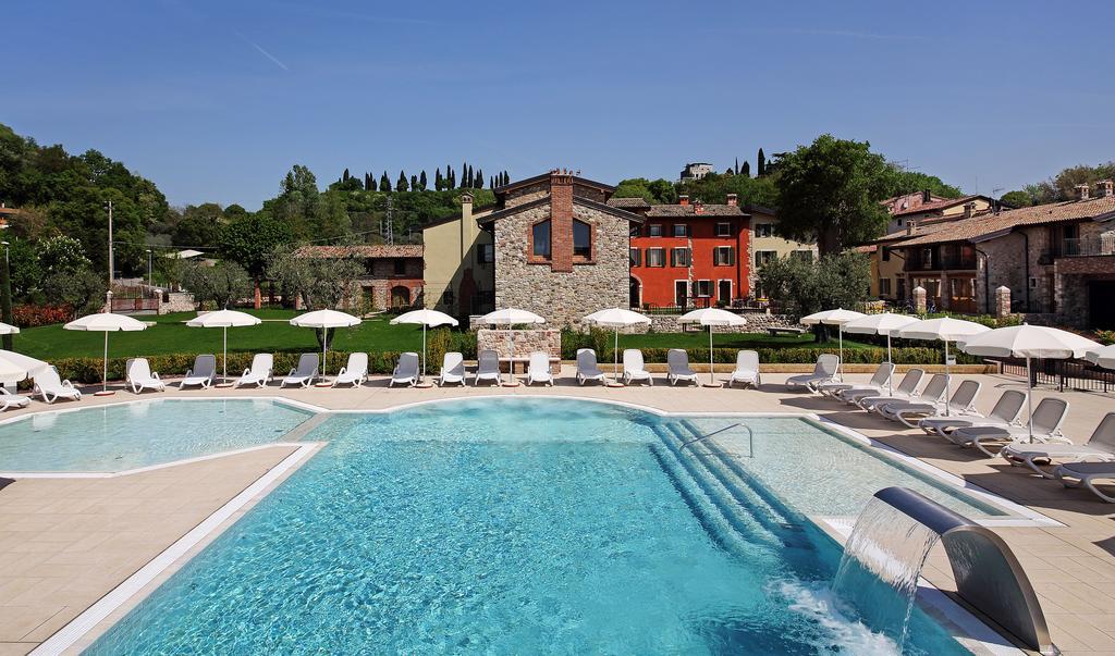 Residence Borgo Mondragon Lazise Exterior foto