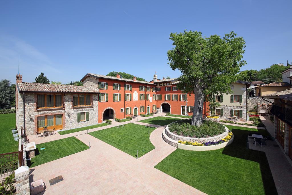 Residence Borgo Mondragon Lazise Exterior foto
