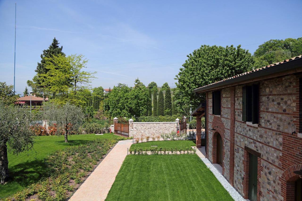 Residence Borgo Mondragon Lazise Exterior foto