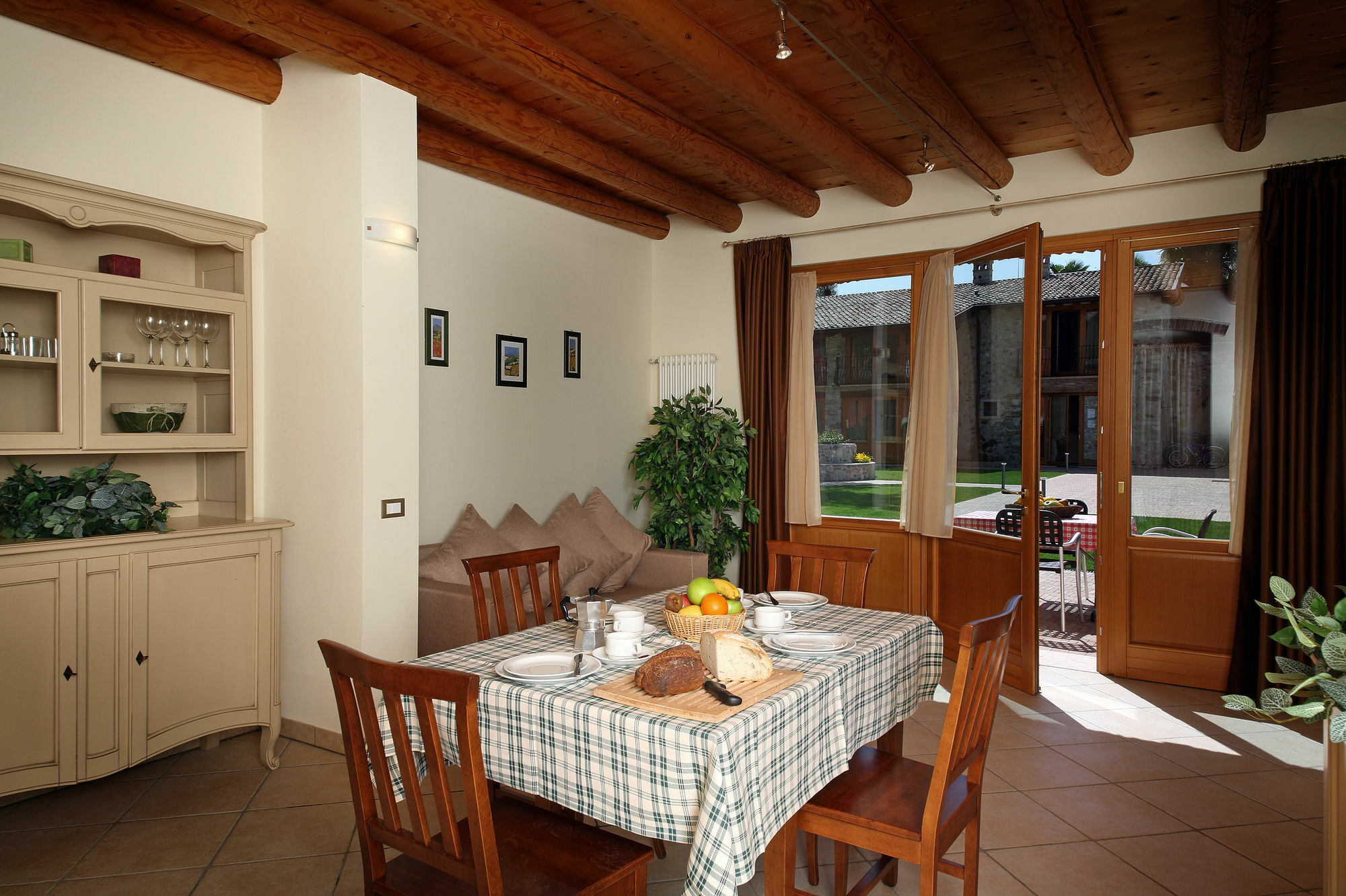 Residence Borgo Mondragon Lazise Exterior foto